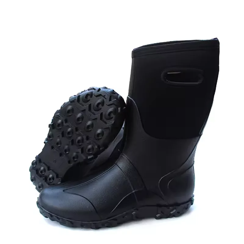 Cold weather hunting boot