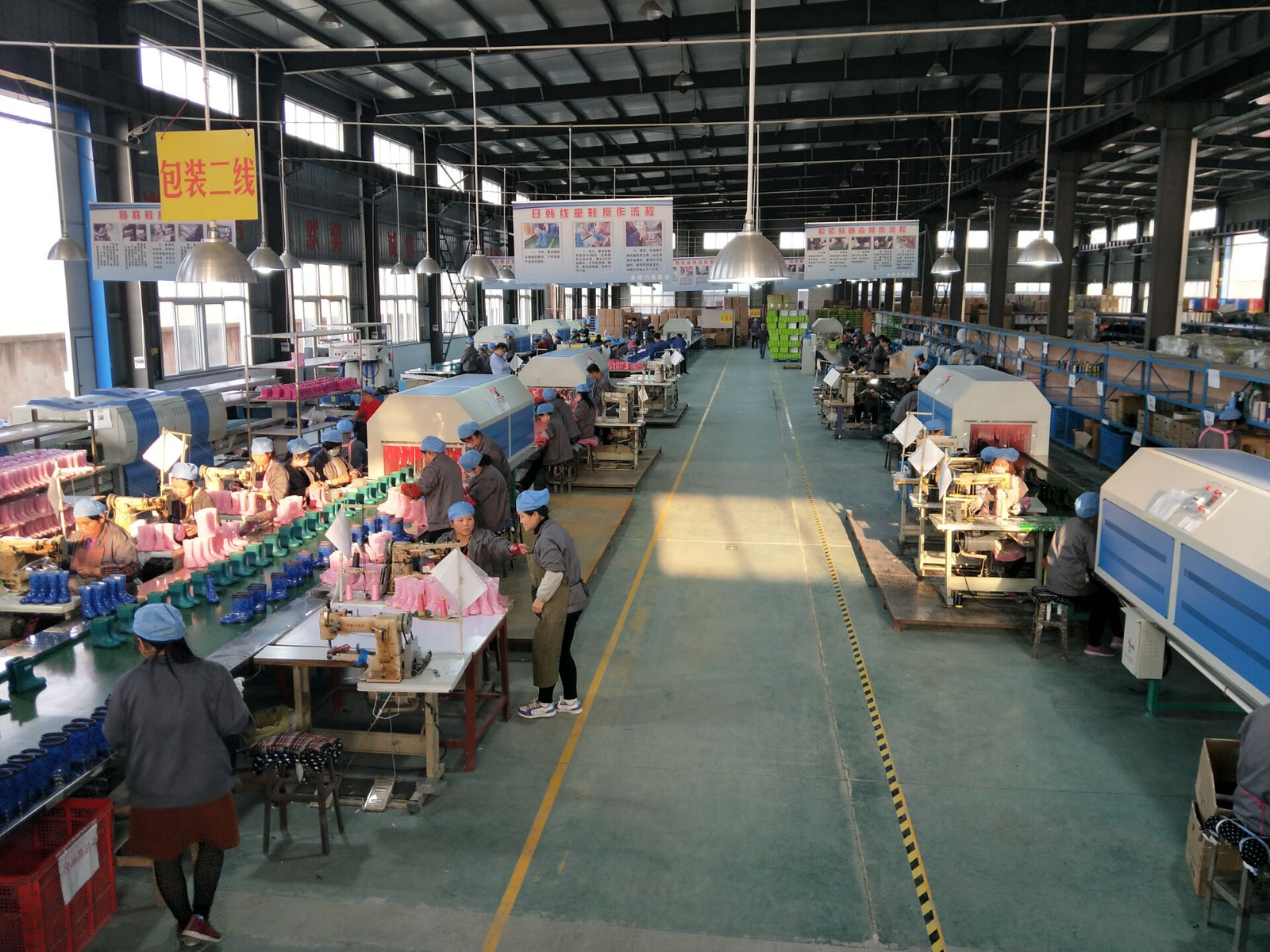 Custom footwear manufacturing process