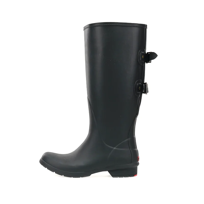 Rubber hunting boot model A